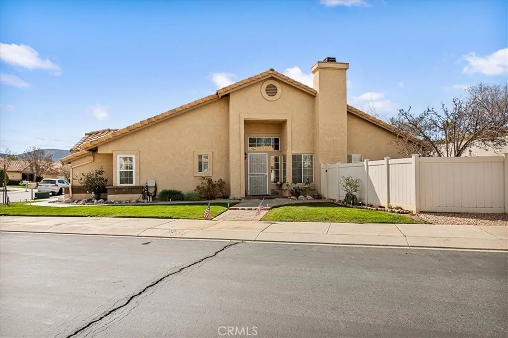 625 S Shinecock, Banning, CA — listing photo 1