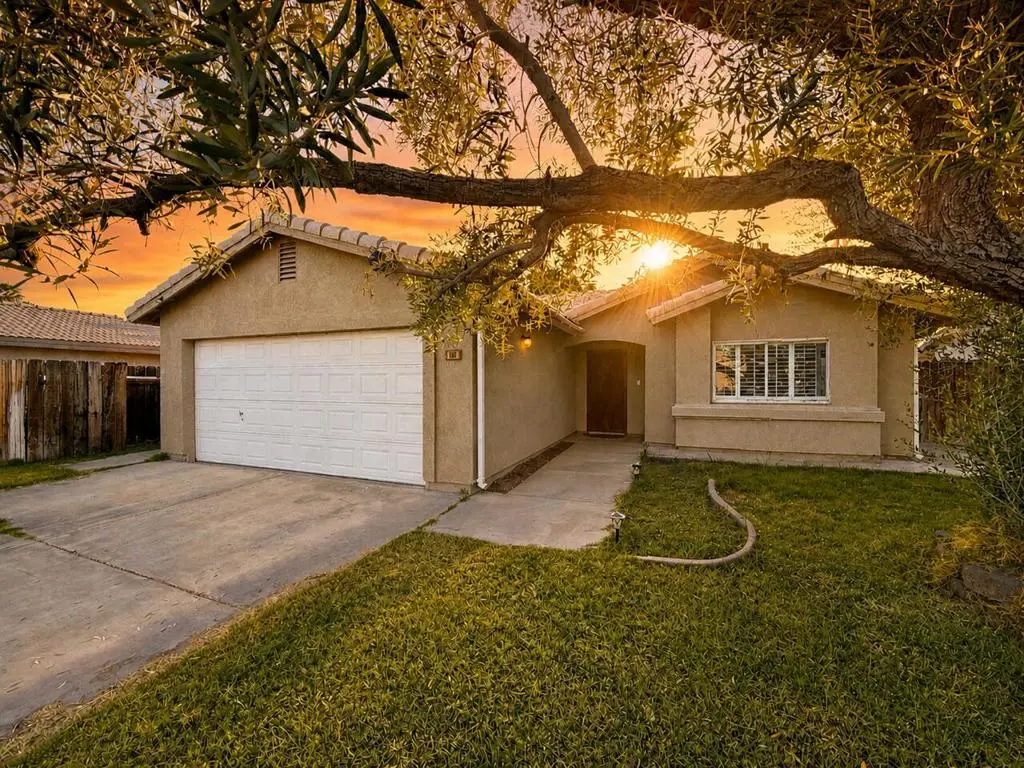 Single Family Residence for sale at 161 Eunice Circle, Blythe, CA featuring 3 beds and 2 baths