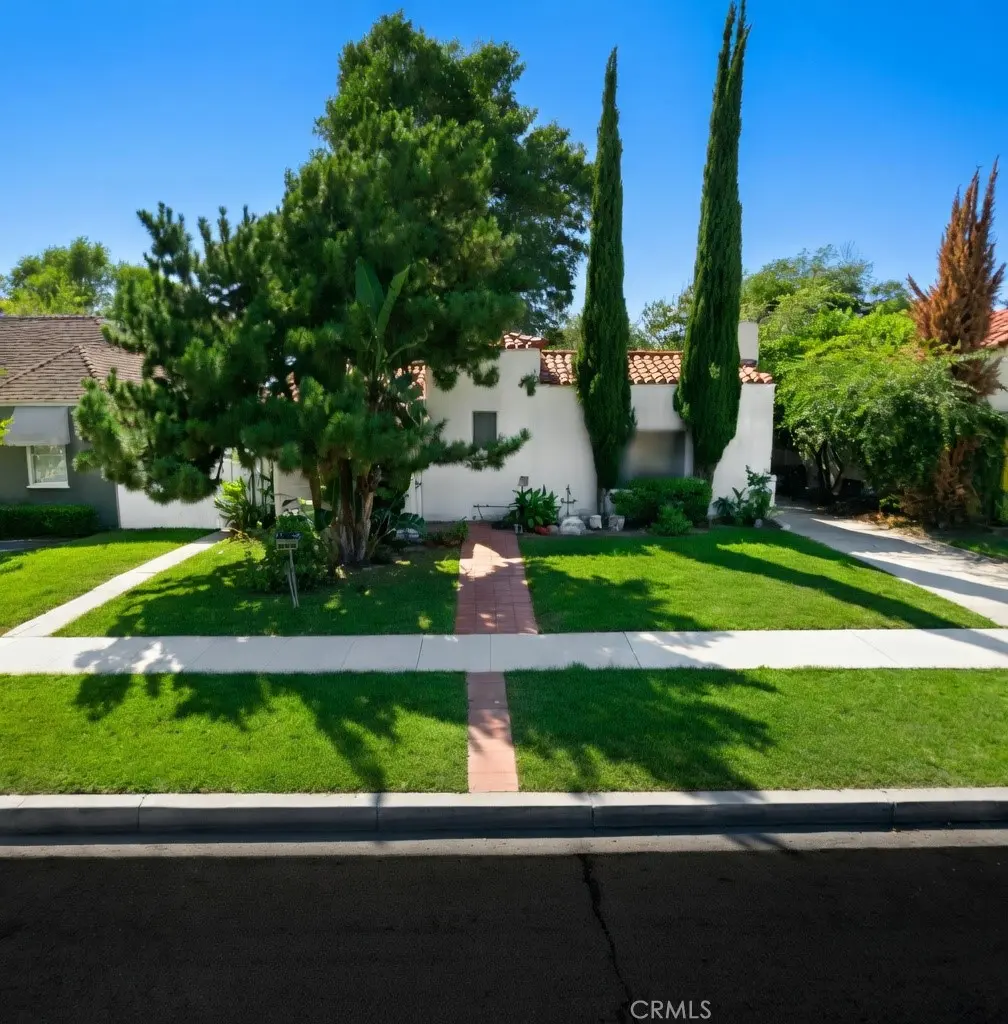 5851 Troost, North Hollywood, CA — listing photo 1