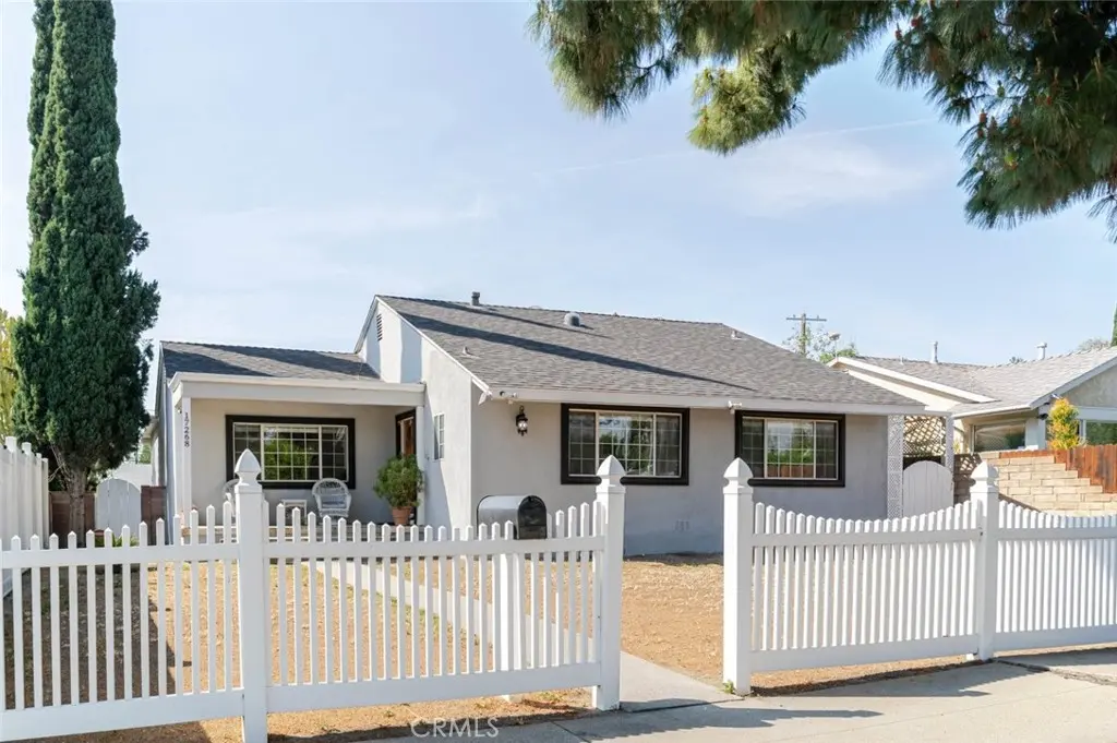 17268 San Fernando Mission Boulevard, Granada Hills, CA — listing photo 1