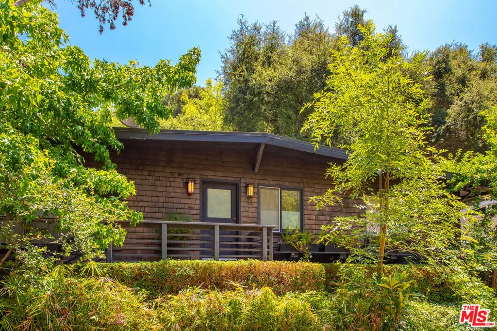 Single Family Residence for sale at 9648 Yoakum Drive, Beverly Hills, CA featuring 2 beds and 2 baths