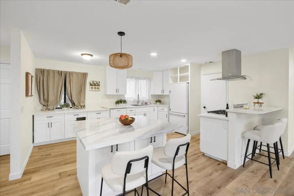 715 Hunter, Ramona, CA — listing photo 1