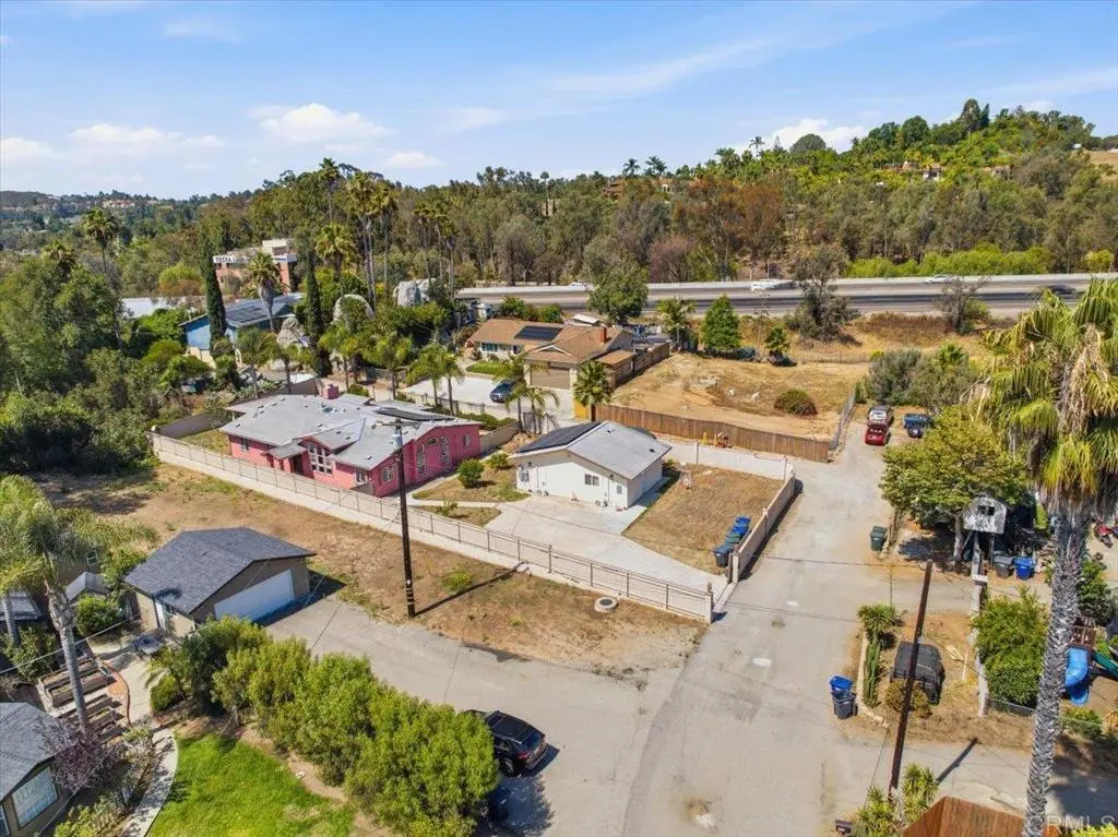 564 Rolling Hills Road, Vista, CA — listing photo 1