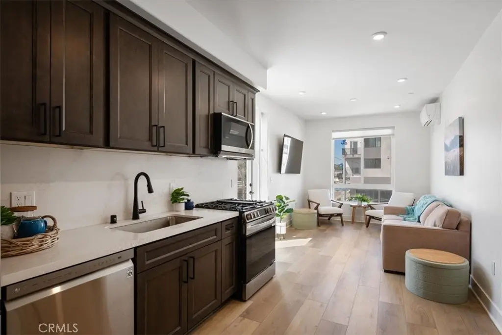 402 W Grand Avenue 313, Grover Beach, CA — listing photo 1