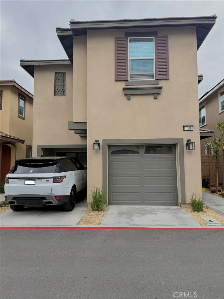 16584 Poppy Seed Ln, Fontana, CA — listing photo 1