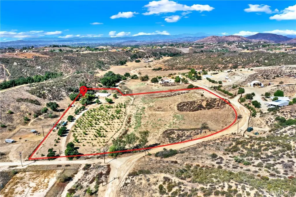 Single Family Residence for sale at 39145 Calle Cordova, Temecula, CA featuring 2 beds and 1 bath
