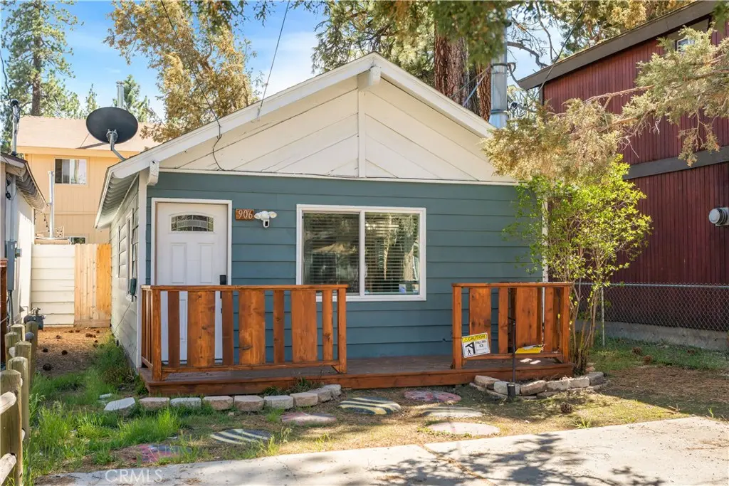 906 W Aeroplane, Big Bear City, CA — listing photo 1
