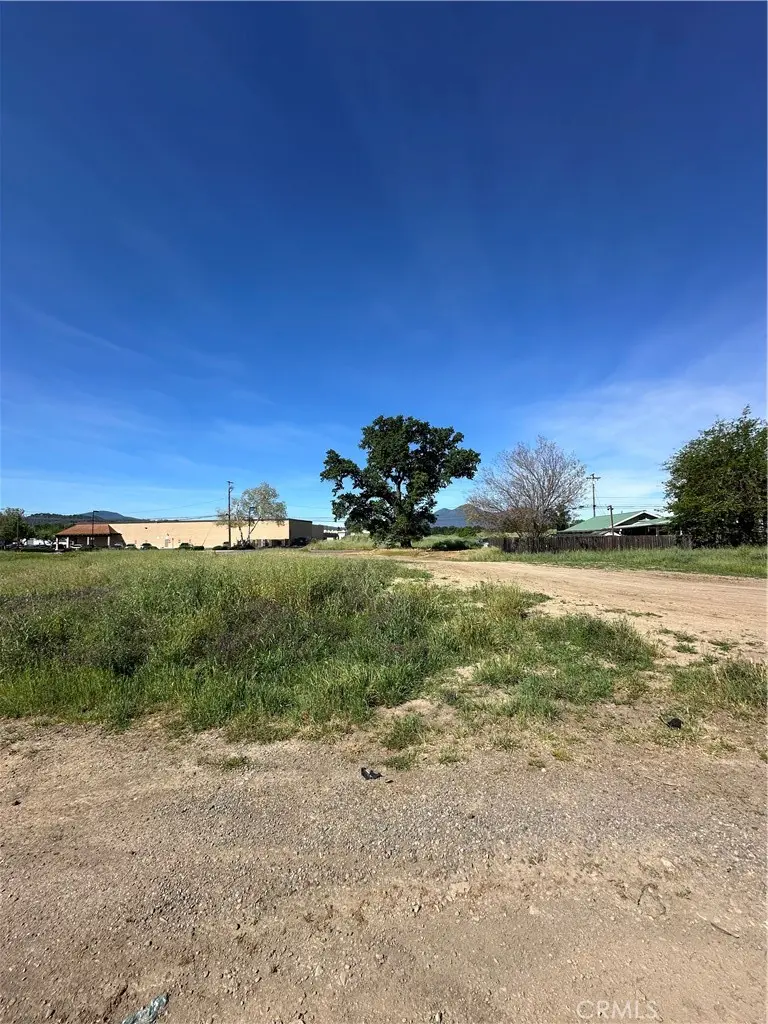 3385 Washington Street, Clearlake, CA — listing photo 1