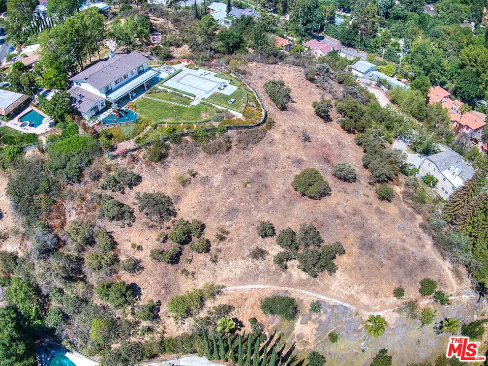 4491 La Barca Dr, Tarzana, CA — listing photo 1