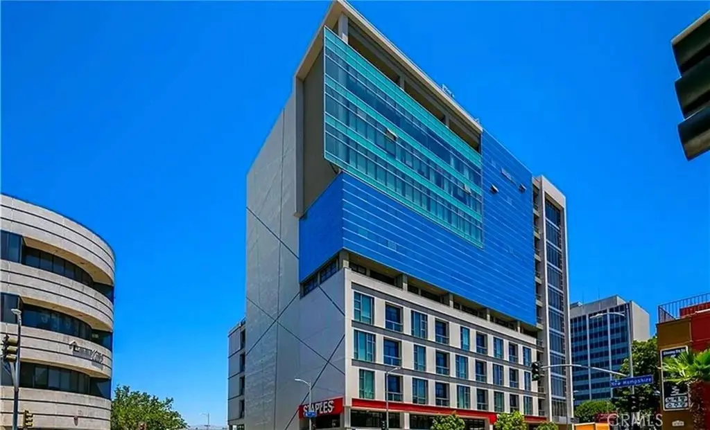 Residential Lease for rent at 3223 W 6th 706, Los Angeles, Los Angeles County, CA featuring 2 beds and 3 baths
