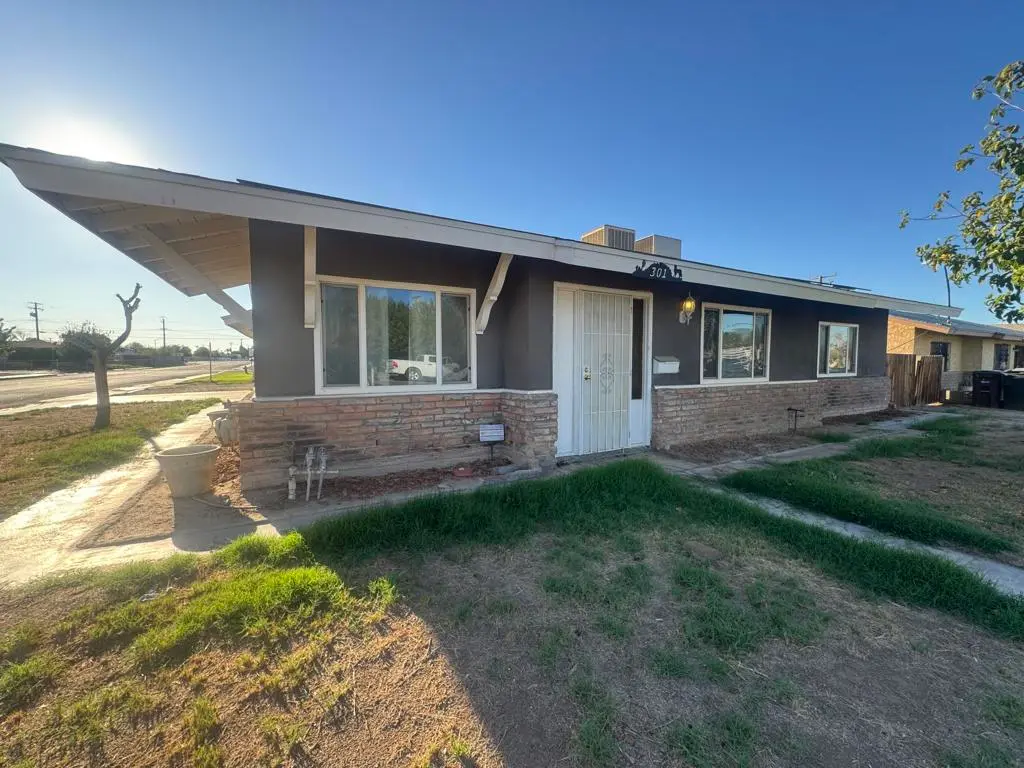 301 N Sola Avenue, Blythe, CA — listing photo 1