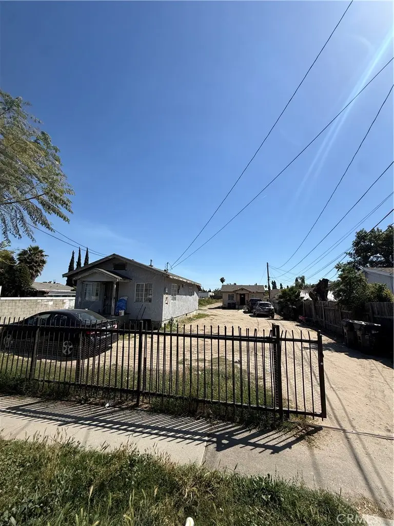 Duplex for sale at 2402 E 126th, Compton, CA featuring 4 beds and 2 baths