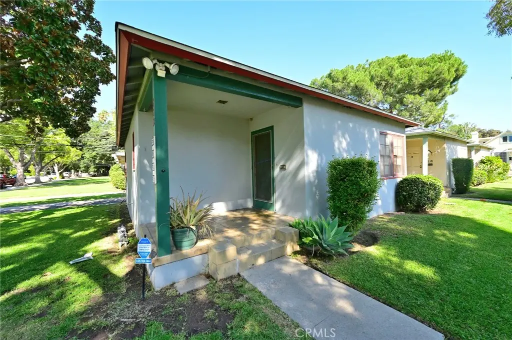 526 N Madison, Pasadena, CA — listing photo 1