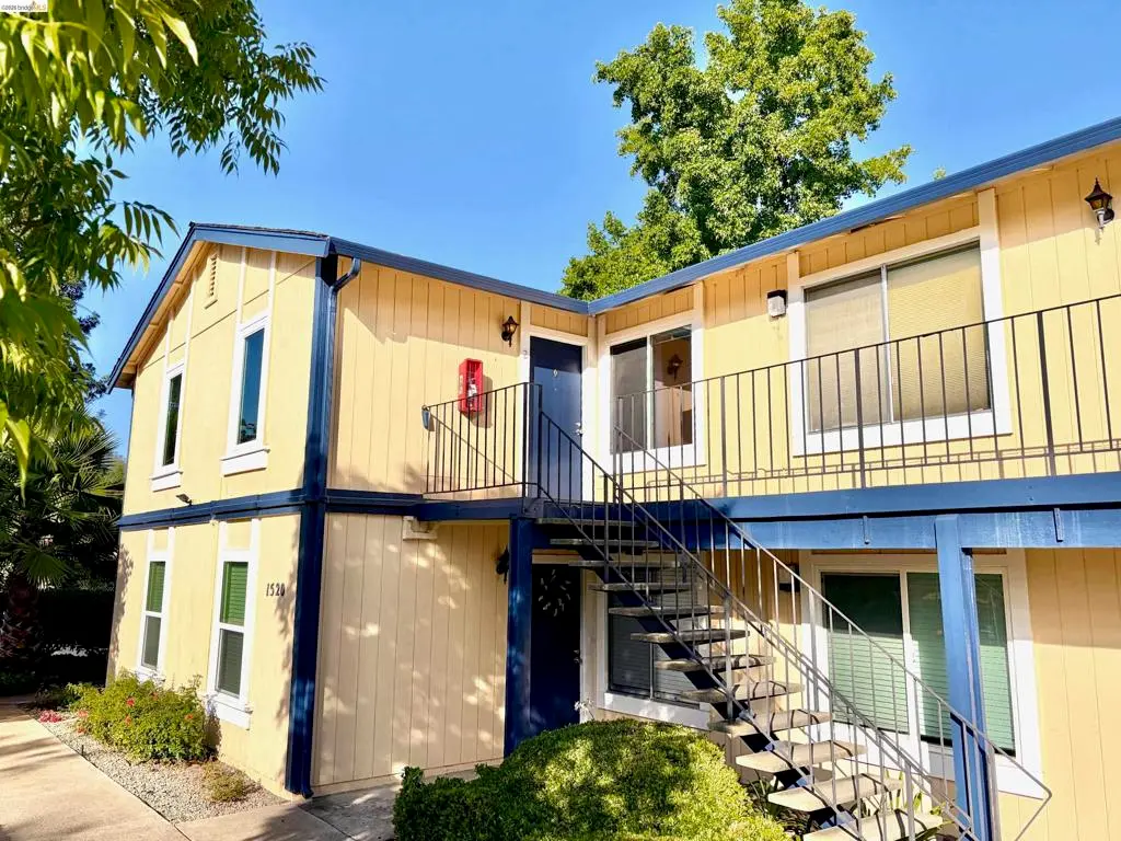 Condominium for sale at 1520 Schenone Ct 2, Concord, CA featuring 3 beds and 2 baths