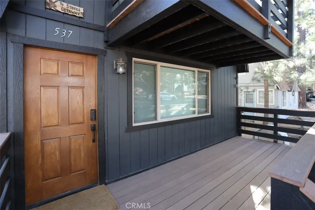 537 Vista Avenue, Sugarloaf, CA — listing photo 1