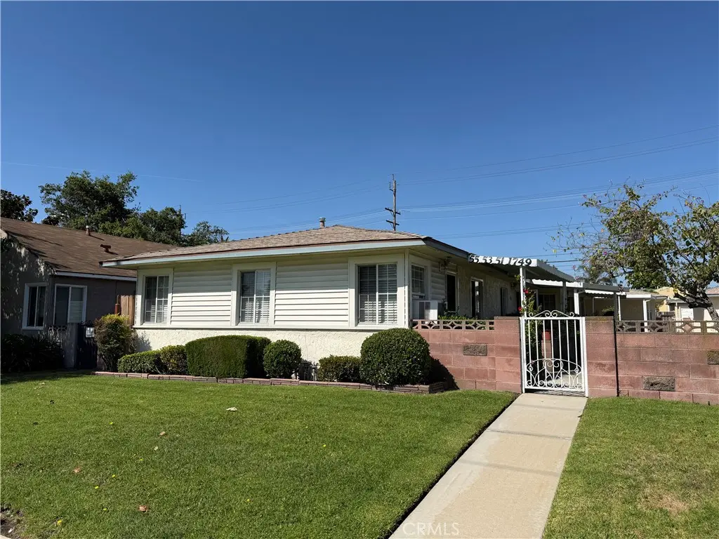 Quadruplex for sale at 1749 N Hollywood, Burbank, CA