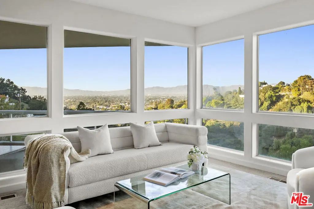 3670 Avenida Del Sol, Studio City, CA — listing photo 1
