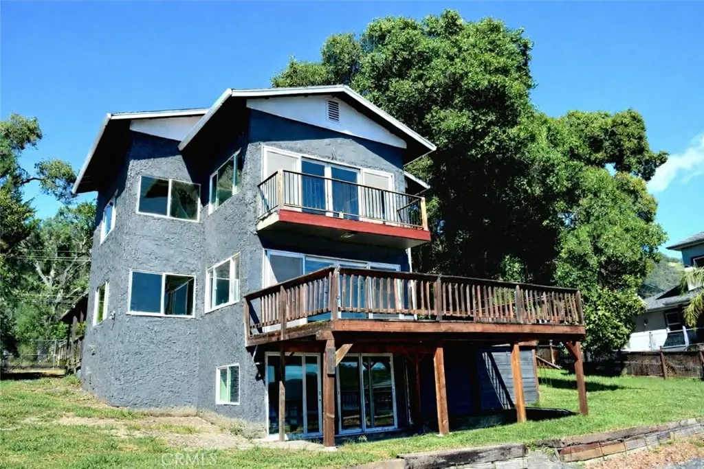 10523 E Highway 20, Clearlake Oaks, CA — listing photo 1