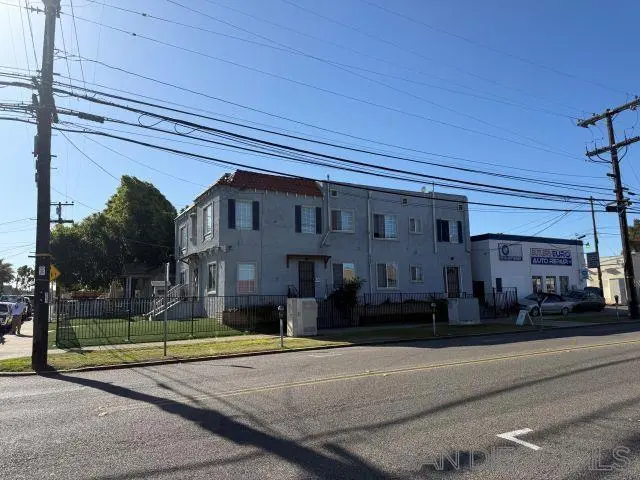 Residential Income for sale at 402 Church Ave, Chula Vista, CA