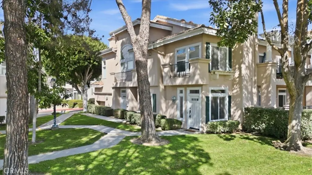 7254 Shoreline Drive 131, San Diego, CA — listing photo 1