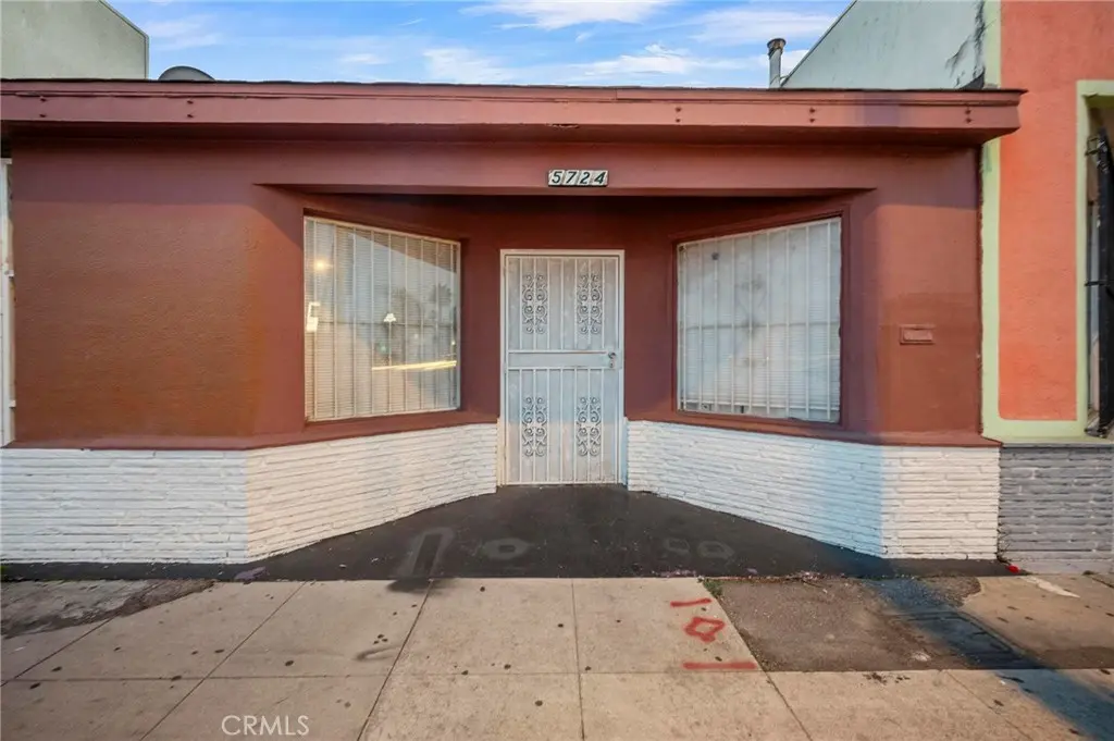 Mixed Use for sale at 5724 E Beverly Boulevard, Los Angeles, CA