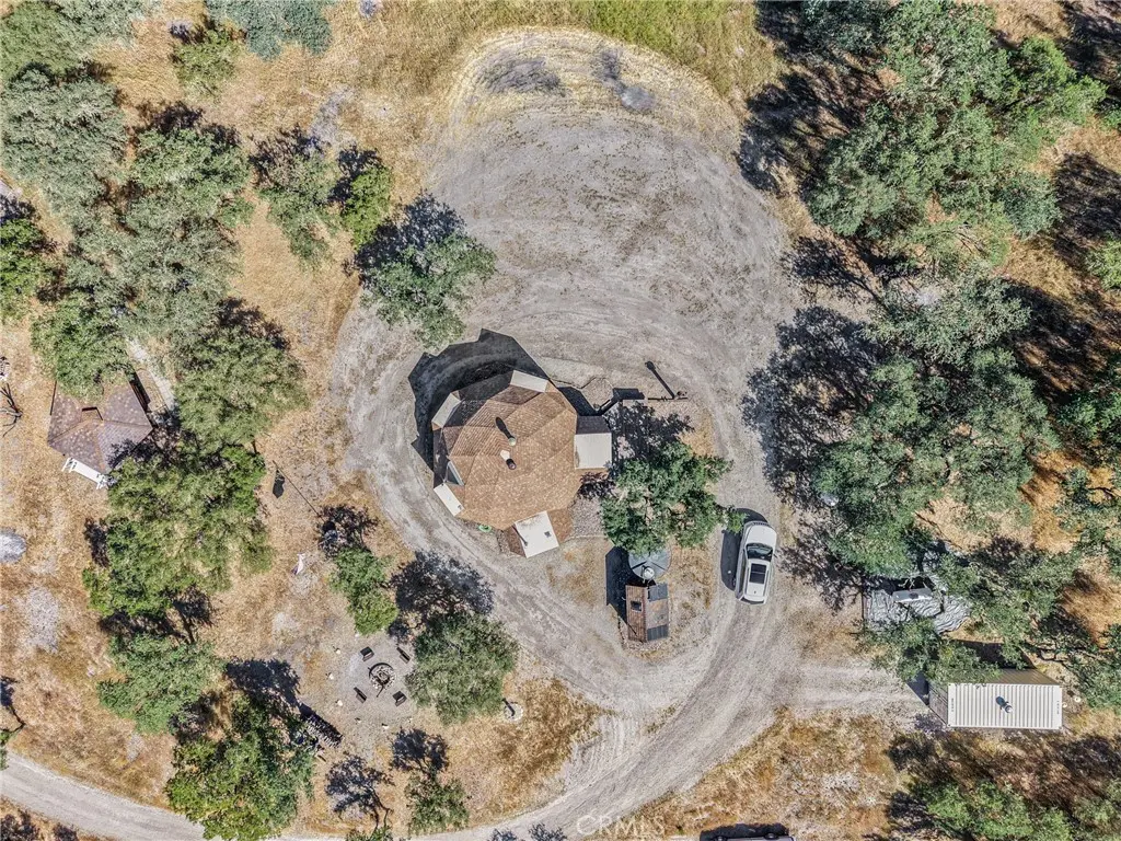 61446 Vista, Bradley, CA — listing photo 1