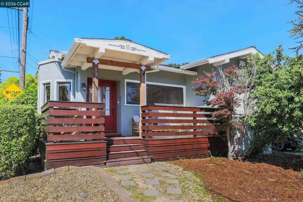 Single Family Residence for sale at 1117 El Dorado, Vallejo, CA featuring 2 beds and 1 bath