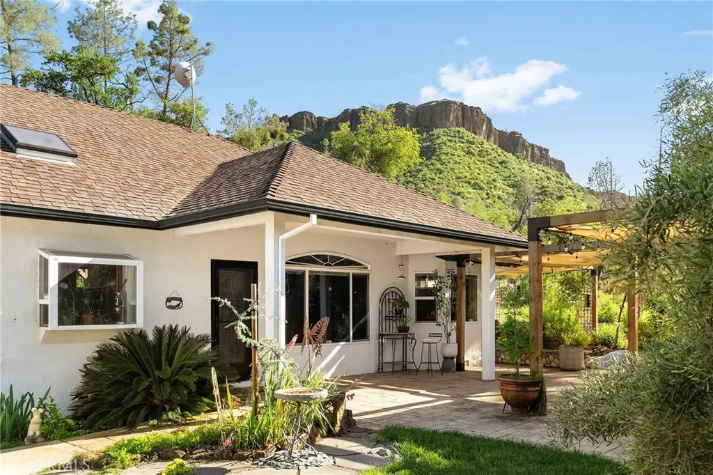 2262 Honey Run Road, Chico, CA — listing photo 1