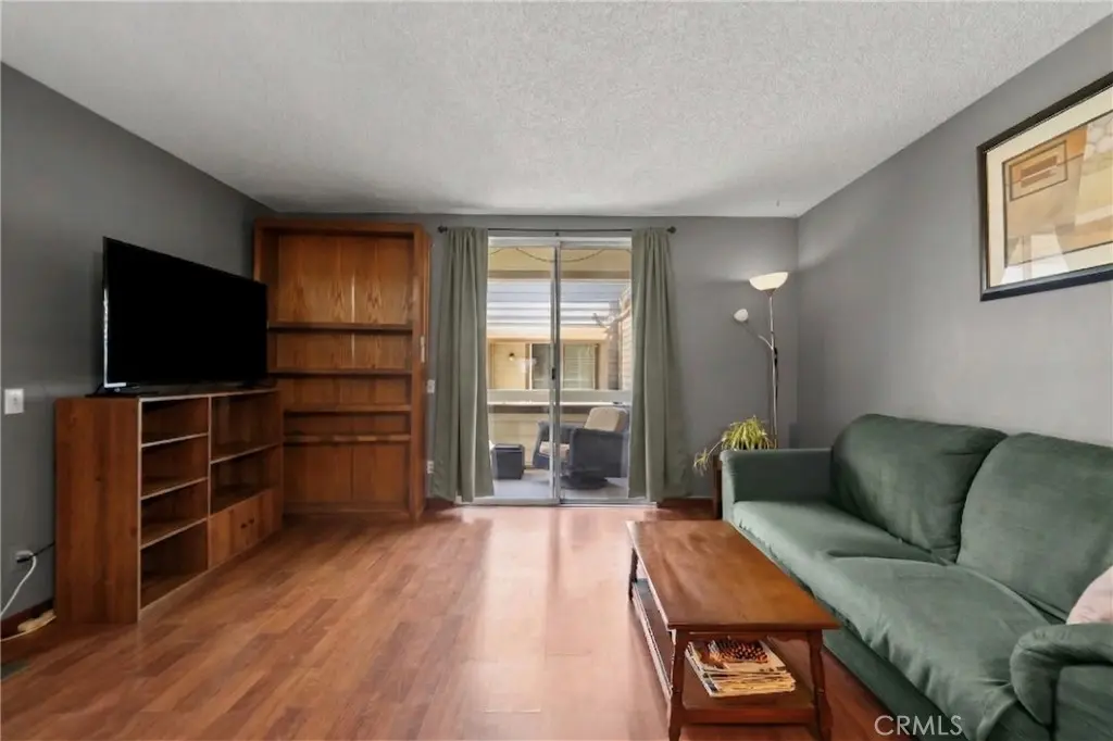 11150 Glenoaks Boulevard 74, Pacoima, CA — listing photo 1