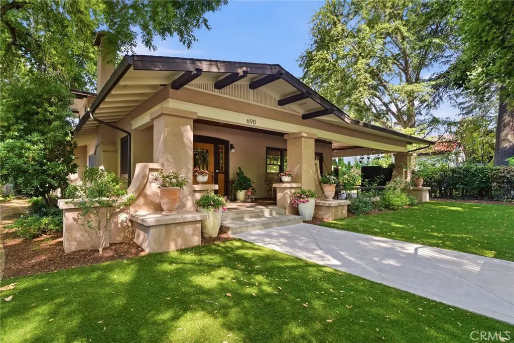 Single Family Residence for sale at 690 Esplanade, Chico, CA featuring 5 beds and 5 baths