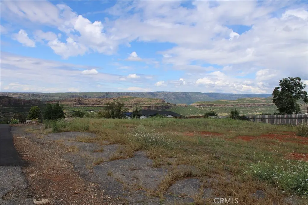 6096 Cliff, Paradise, CA — listing photo 1