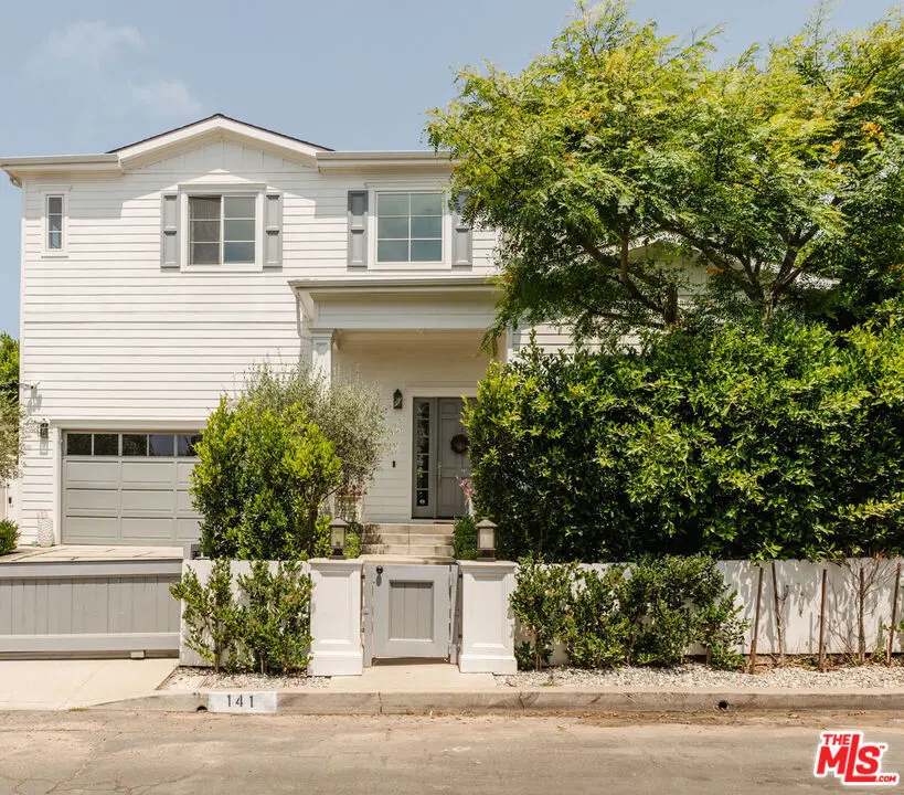 Single Family Residence for sale at 141 S Saltair Avenue, Los Angeles, CA featuring 5 beds and 6 baths