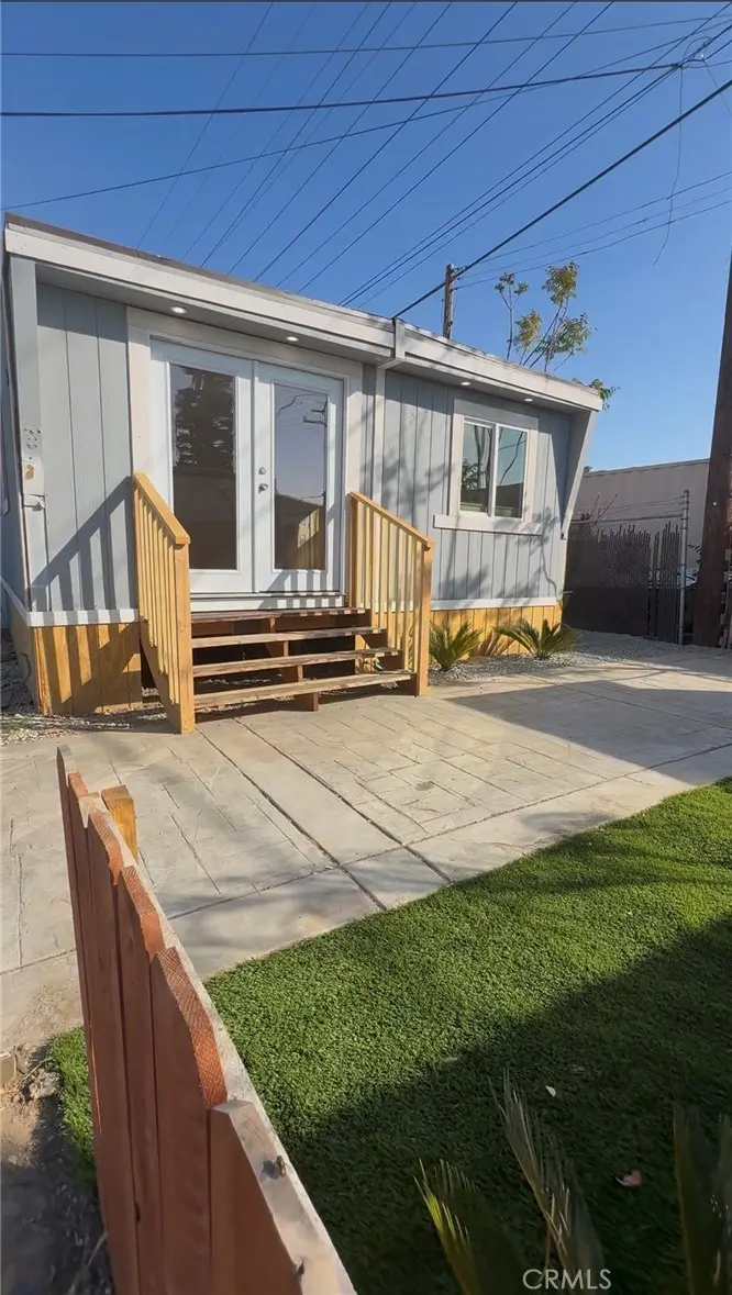 Manufactured In Park for sale at 1011 W. La Cadena Drive 30, Riverside, CA featuring 3 beds and 1 bath