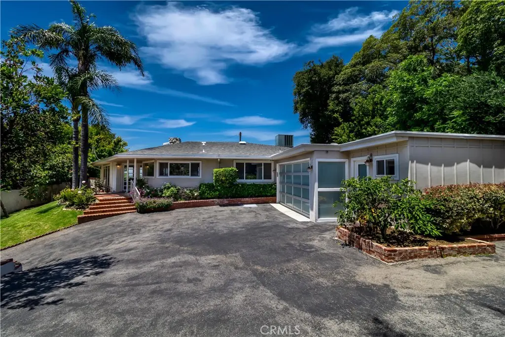 3546 Berry Drive, Studio City, CA — listing photo 1