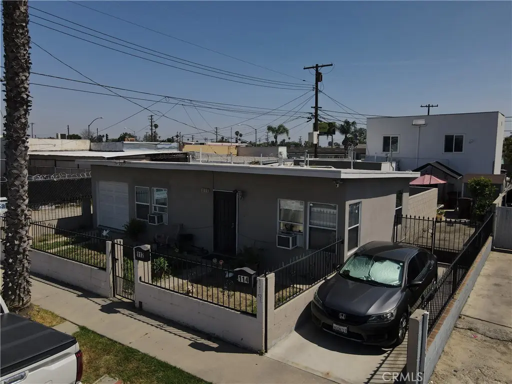 Duplex for sale at 114 S Thorson, Compton, CA