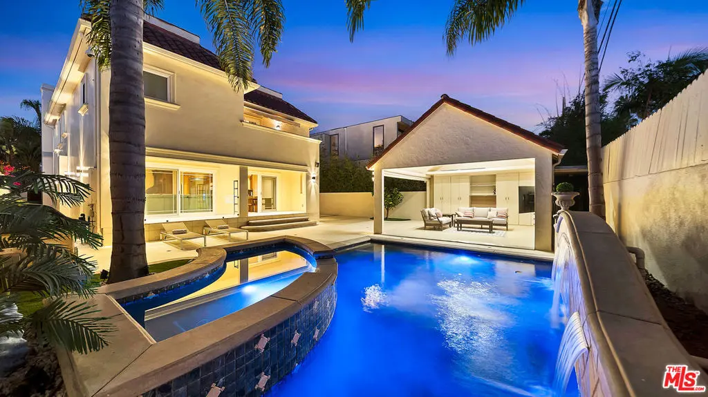 Residential Lease for rent at 6138 Maryland Drive, Los Angeles, Los Angeles County, CA featuring 4 beds and 5 baths