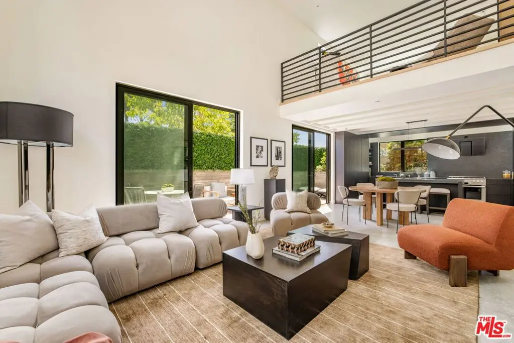 Single Family Residence for sale at 917 Hilldale Avenue, West Hollywood, CA featuring 2 beds and 3 baths