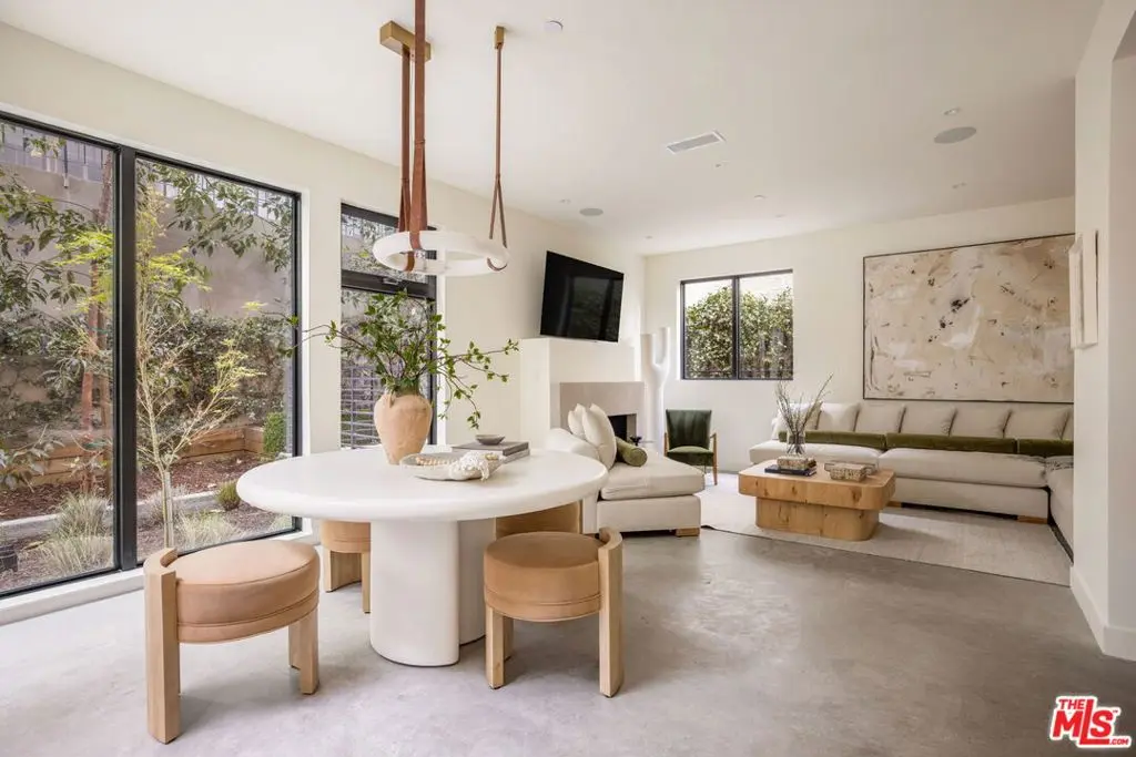 Single Family Residence for sale at 929 Hilldale, West Hollywood, CA featuring 3 beds and 4 baths