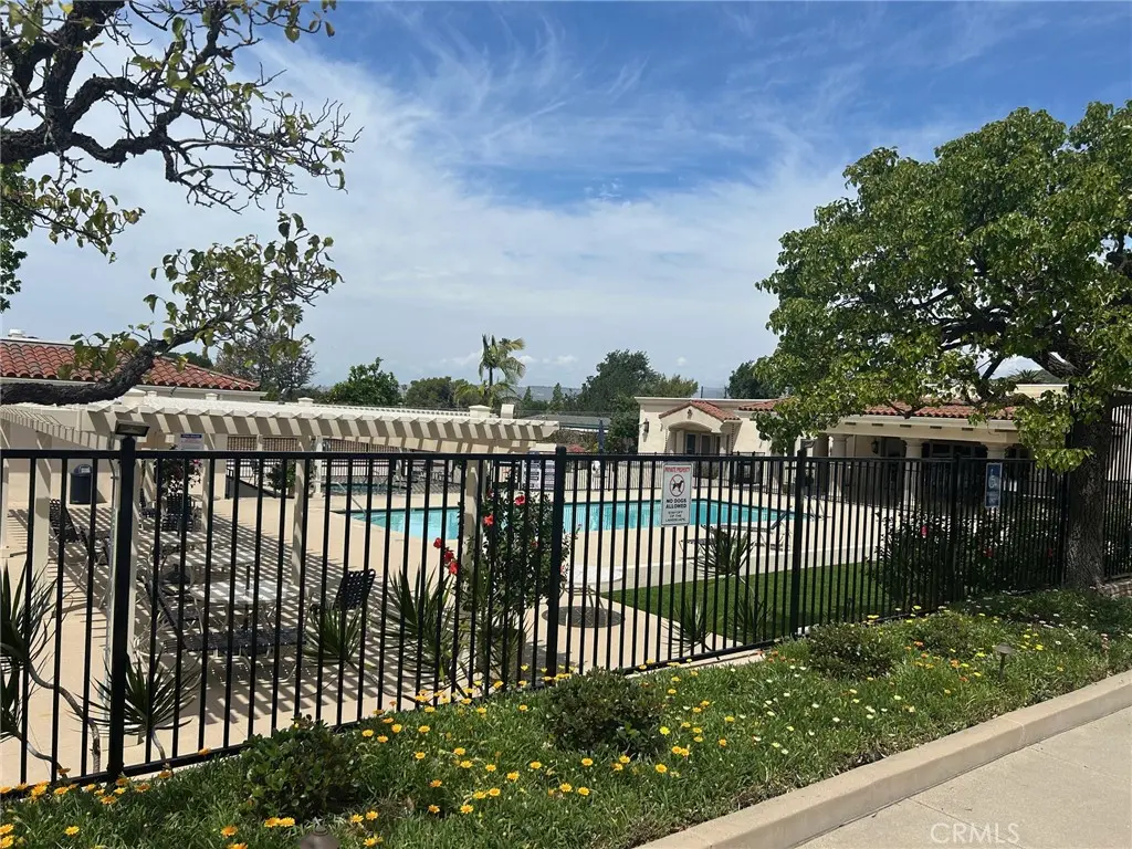 Manufactured On Land for sale at 24 Gitana, Camarillo, CA featuring 3 beds and 2 baths