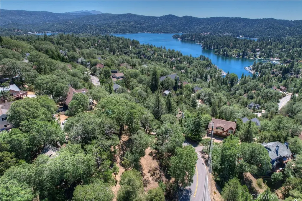 27588 Matterhorn Drive, Lake Arrowhead, CA — listing photo 1