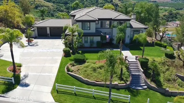 2132 Horse Trail Drive, Redlands, CA — listing photo 1