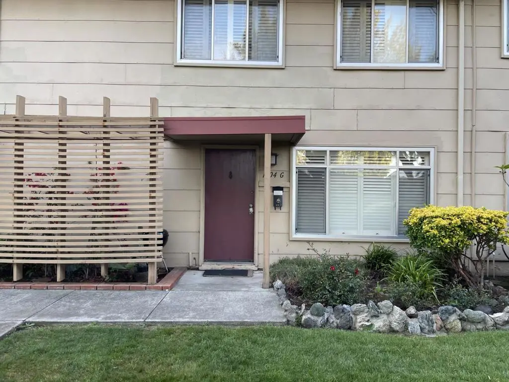 1504 Day Avenue G, San Mateo, CA — listing photo 1
