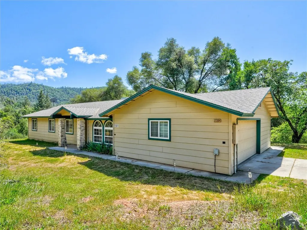 37354 Romero, Coarsegold, CA — listing photo 1