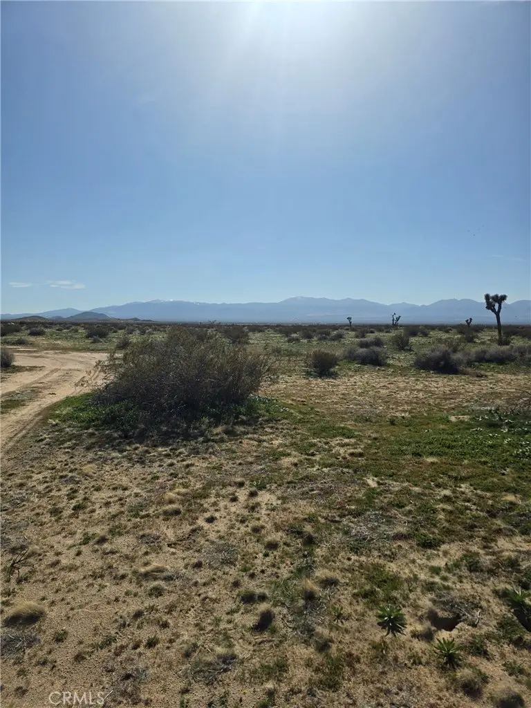 200 Avenue M-4, Lancaster, CA — listing photo 1
