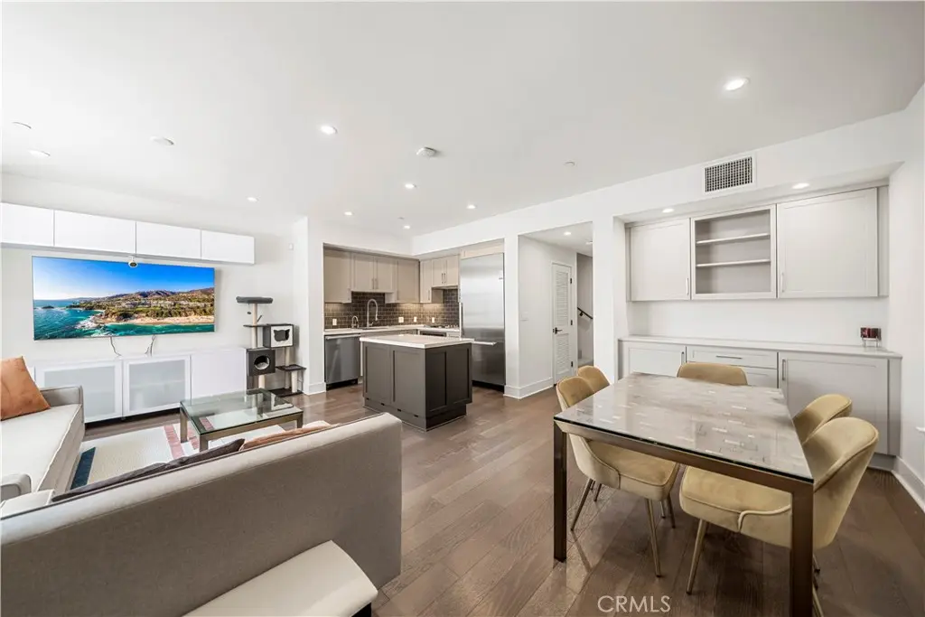 820 Mission 106, South Pasadena, CA — listing photo 1