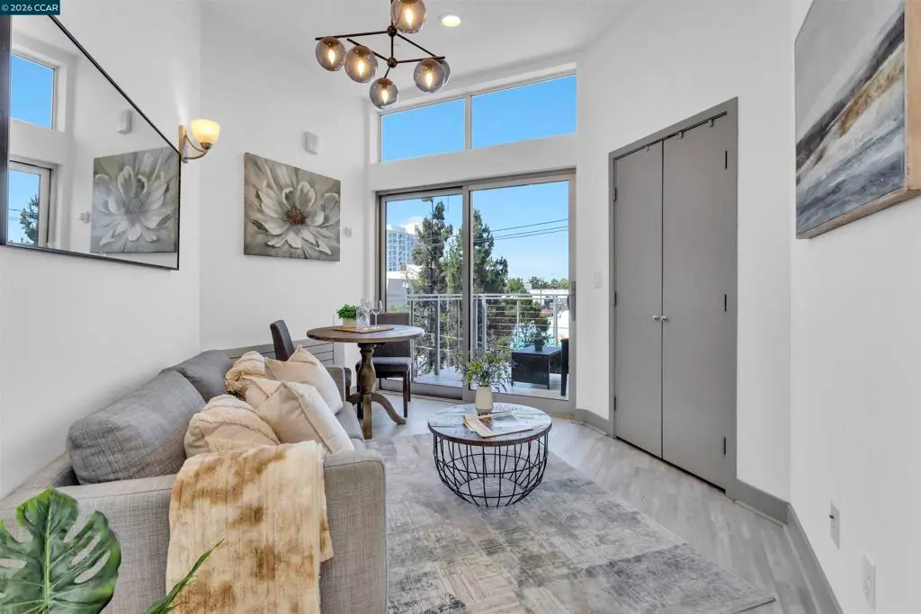 Condominium for sale at 410 Webster St 5, Oakland, CA and 1 bath