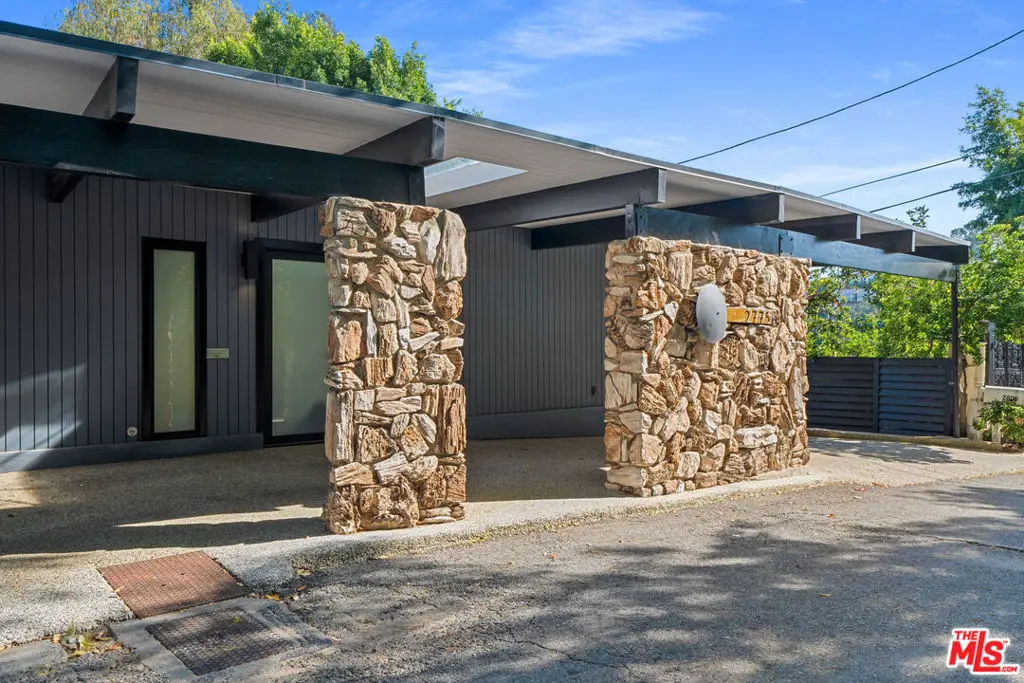 Single Family Residence for sale at 2775 Rinconia Drive, Los Angeles, CA featuring 3 beds and 3 baths