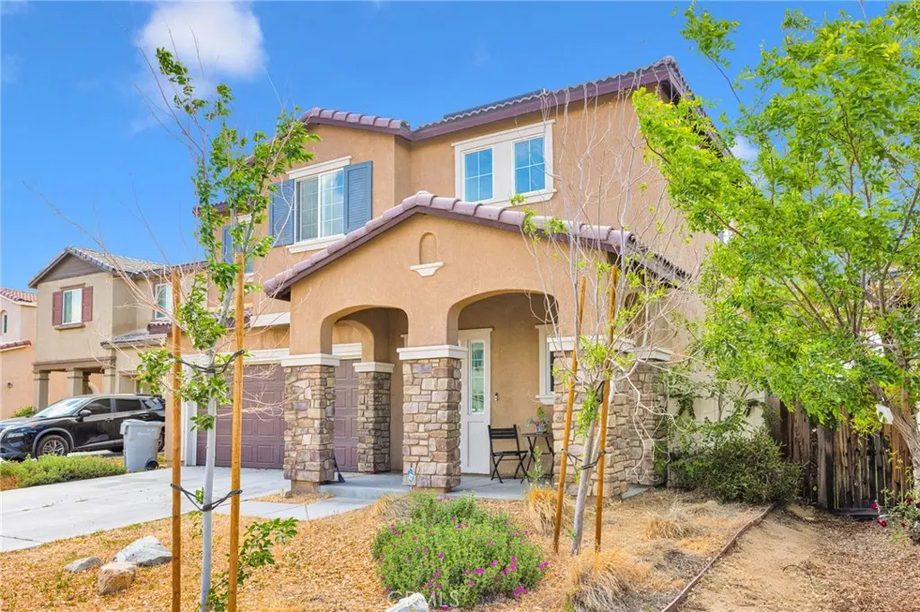10760 Morgan Court, Hesperia, CA — listing photo 1