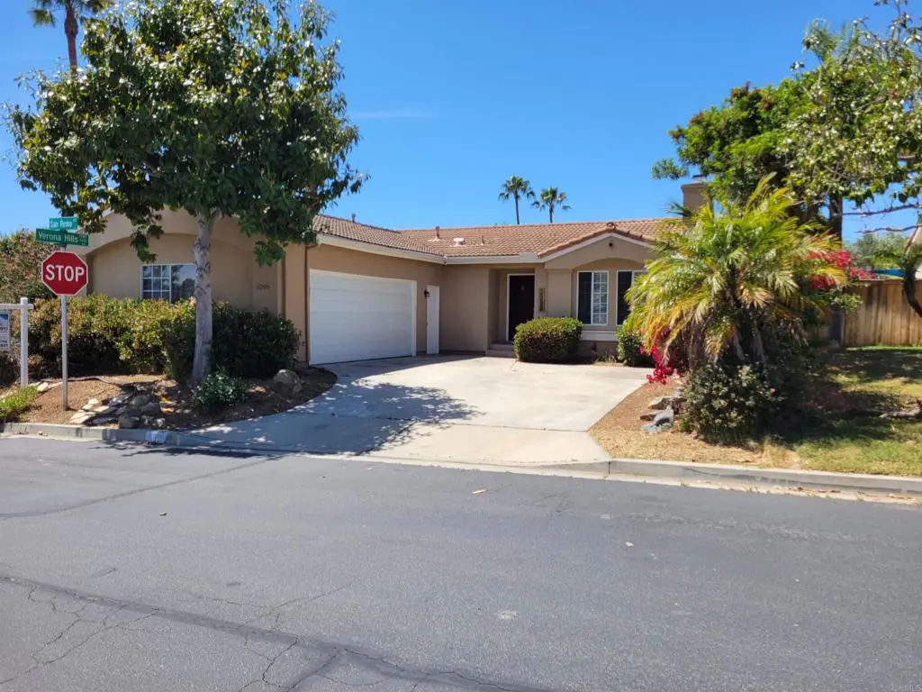 2299 San Remo Circle, Vista, CA — listing photo 1