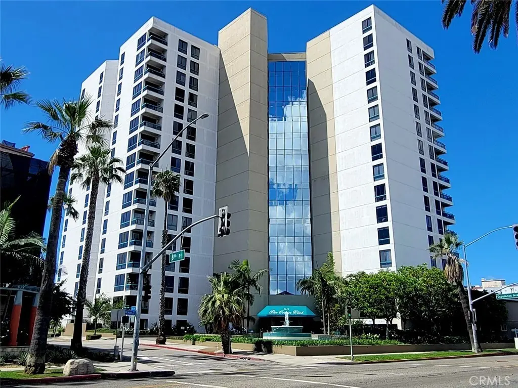 Condominium for sale at 1310 E Ocean 905, Long Beach, CA featuring 1 bed and 1 bath